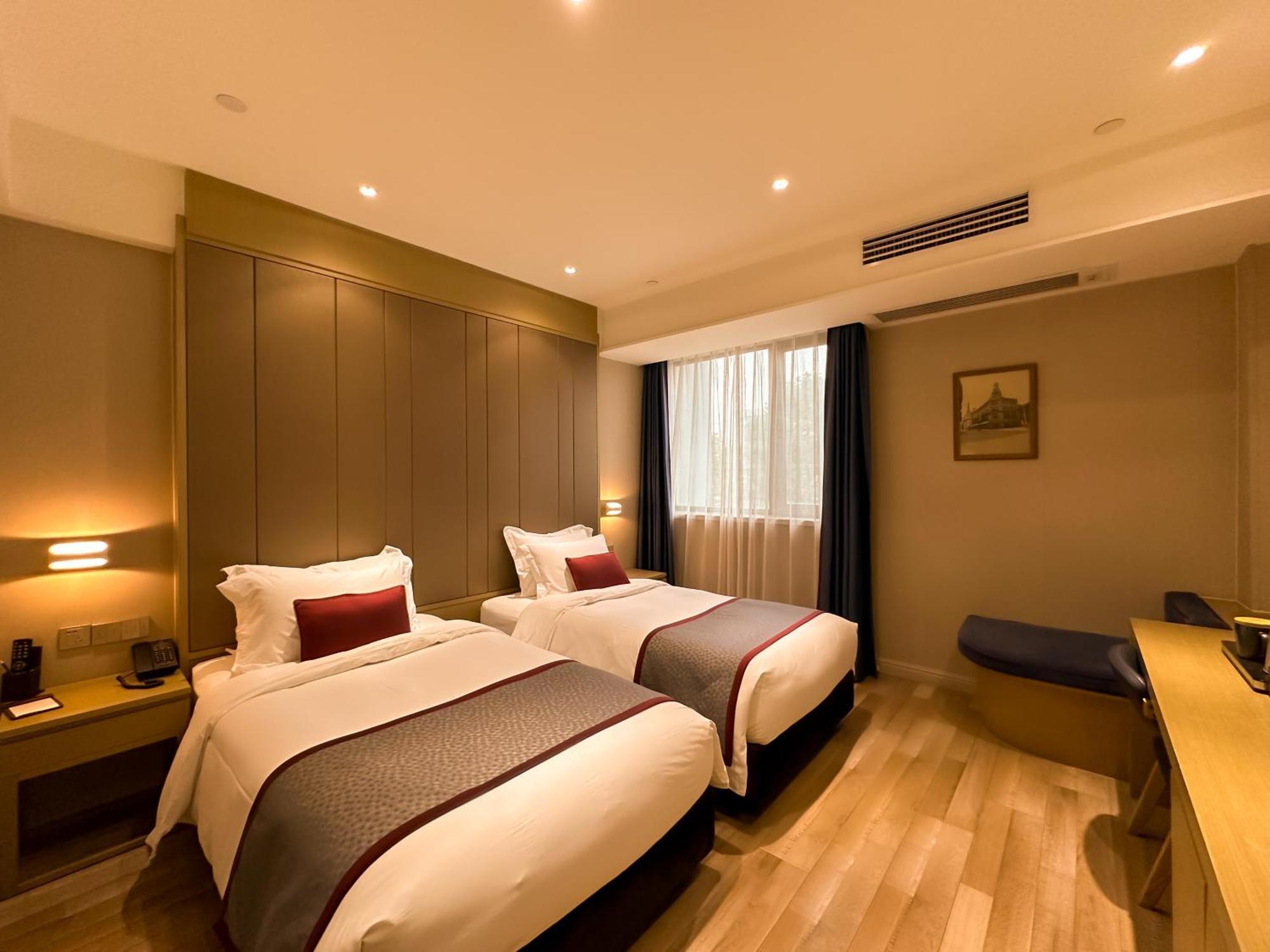 Shanghai-deco Hotel-free Shuttle Bus To Pudong Airport And Disneyland 酒店 4*