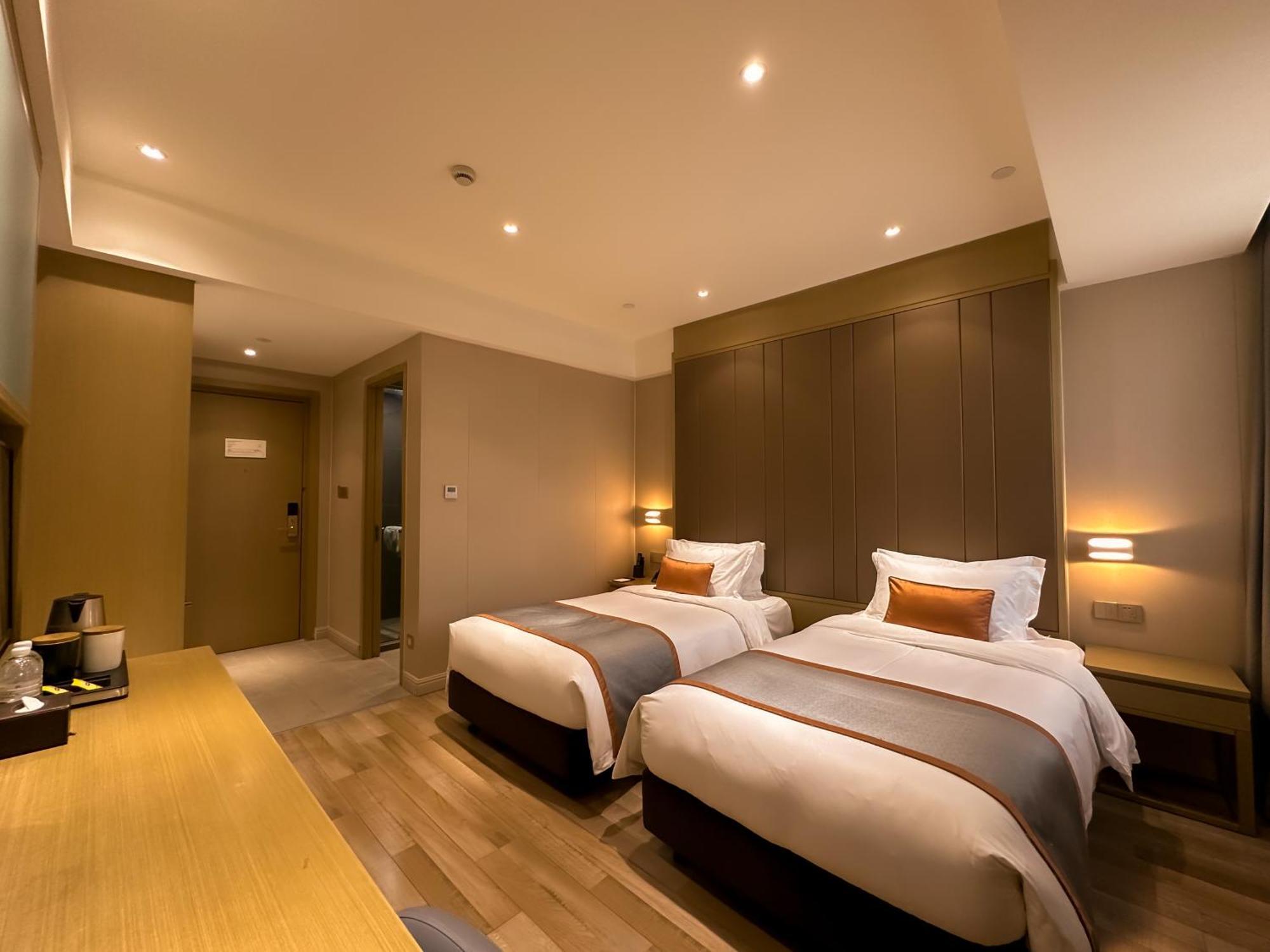 Shanghai-deco Hotel-free Shuttle Bus To Pudong Airport And Disneyland 4* 上海