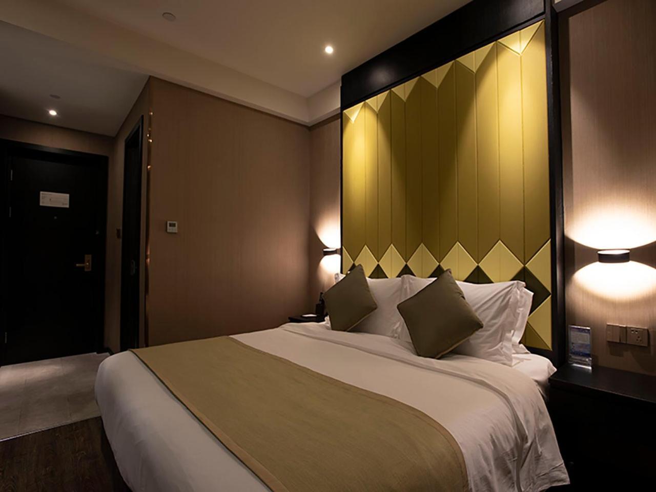 Shanghai-deco Hotel-free Shuttle Bus To Pudong Airport And Disneyland 酒店 4*