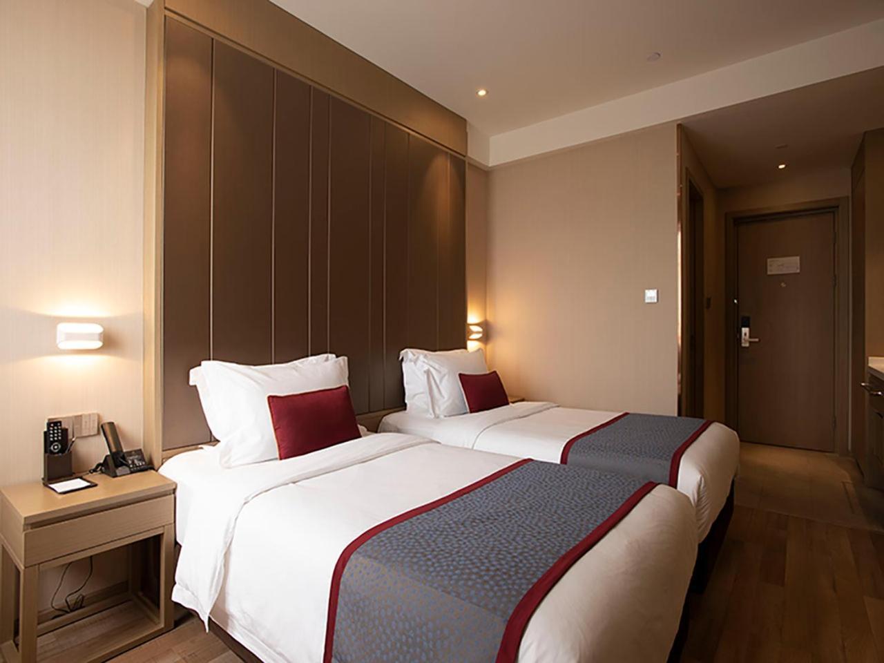Shanghai-deco Hotel-free Shuttle Bus To Pudong Airport And Disneyland 酒店 4*