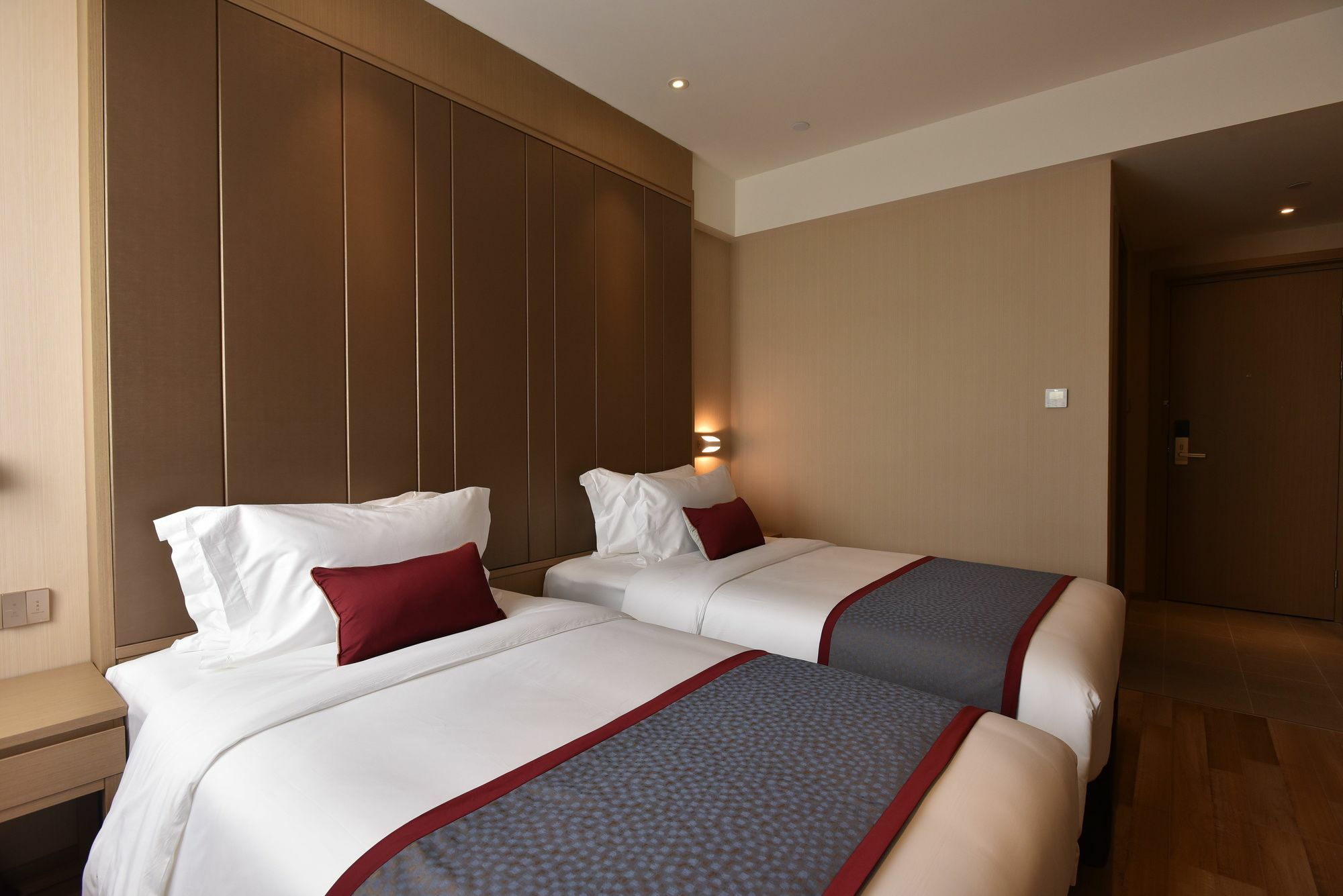 Shanghai-deco Hotel-free Shuttle Bus To Pudong Airport And Disneyland 4* 上海