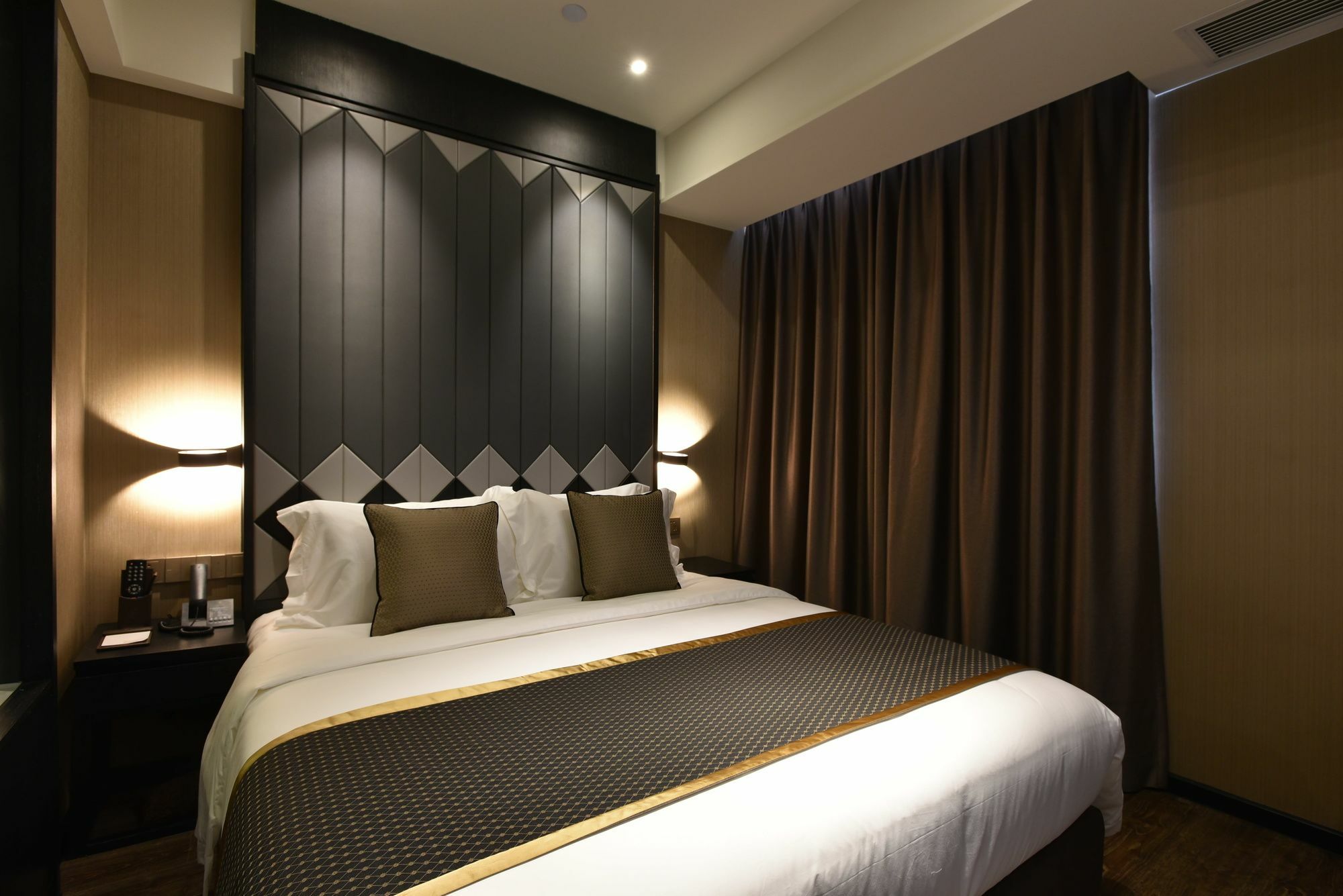 酒店 Shanghai-deco Hotel-free Shuttle Bus To Pudong Airport And Disneyland 4*